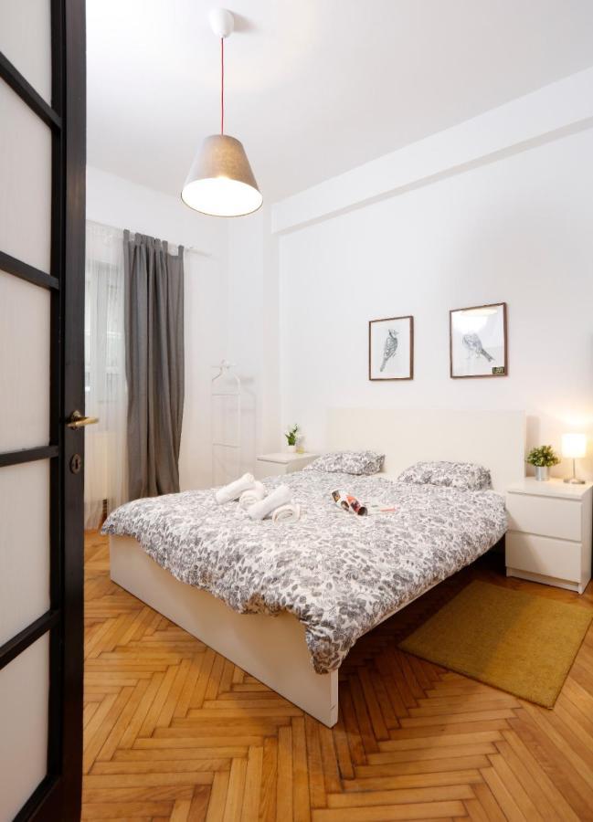 Lovely Apartment With 2 Bedrooms Bucureşti Exterior foto