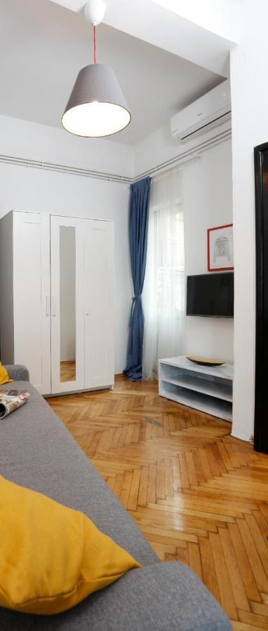 Lovely Apartment With 2 Bedrooms Bucureşti Exterior foto